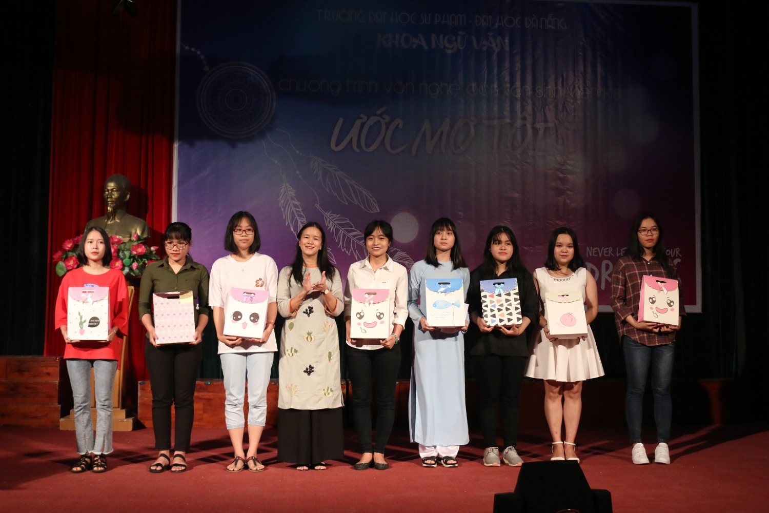 Chào đón tân sinh viên 2018: Ước mơ tôi